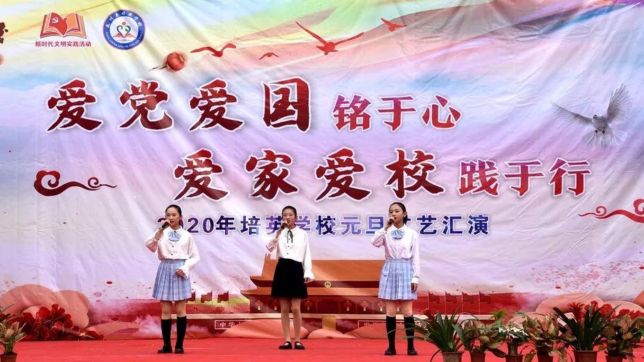 oppo手机的四周塑料外壳，不小心轻轻碰一下实木桌面，此时手机的塑料外壳四周边框会断裂损坏吗？