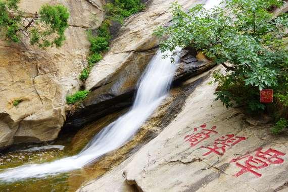 吕雉在成为皇后时，她对刘邦剪除异姓王起了多大的作用？游戏画面
